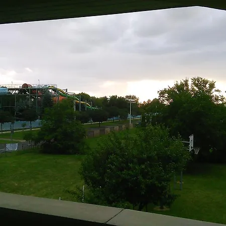 Aquaparti * Hajduszoboszlo